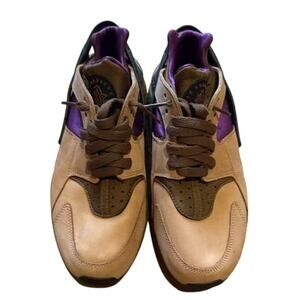 NIKE Air Special Edition Women’s Sneakers